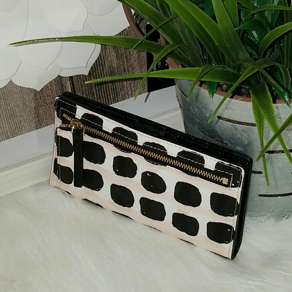 Kate spade flamingo dot Stacy wallet - Picture 2 of 4